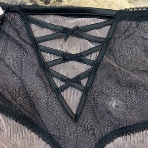 4 NWT pairs Victoria Secret high waisted thongs!